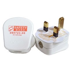 BRITZ 9398 13A Plug Top 2
